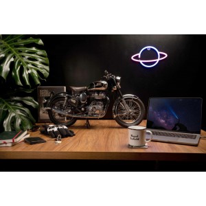 MAQUETTE ROYAL ENFIELD CLASSIC 500 CHROME BLACK